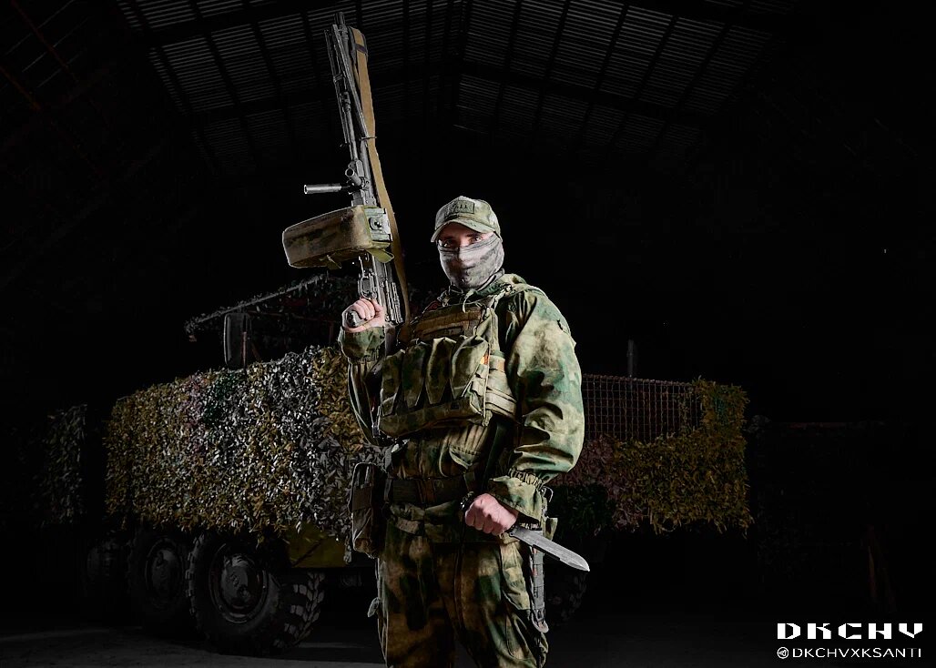 Военка: 002 Видик (без лица)_web